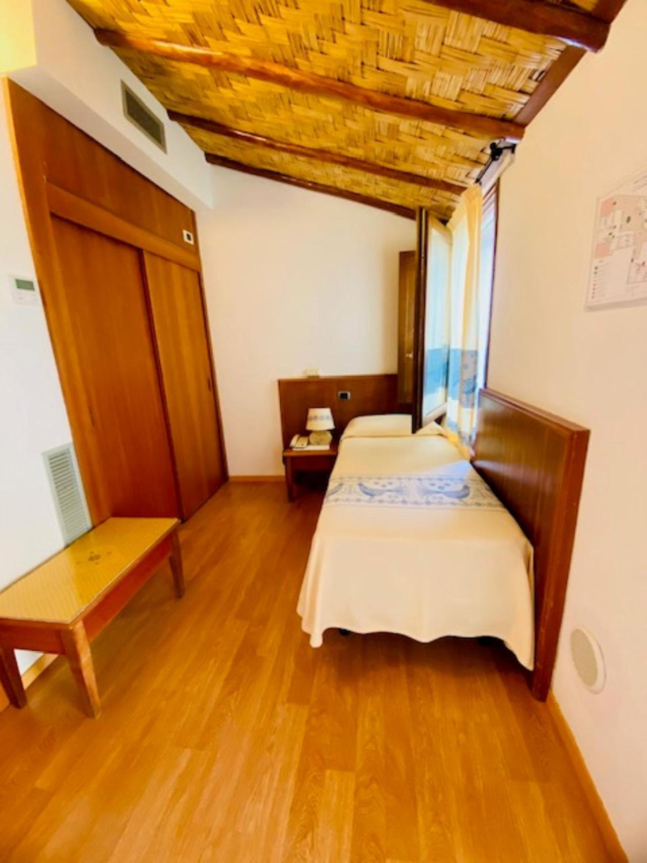 Hotel Villa Canu Càbras المظهر الخارجي الصورة